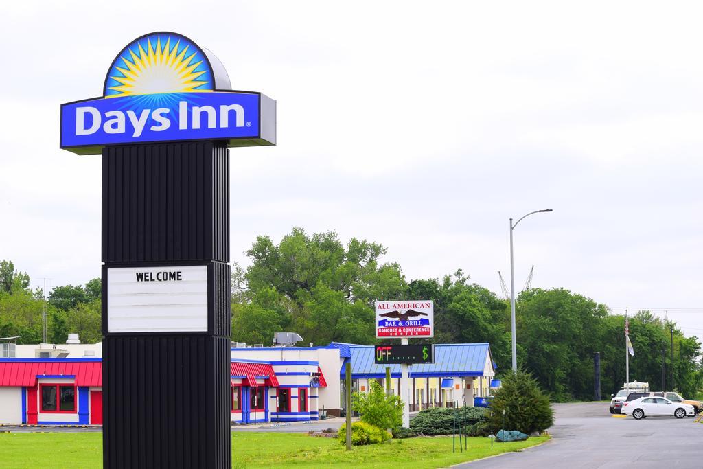 Days Inn By Wyndham Rock Falls Exterior foto